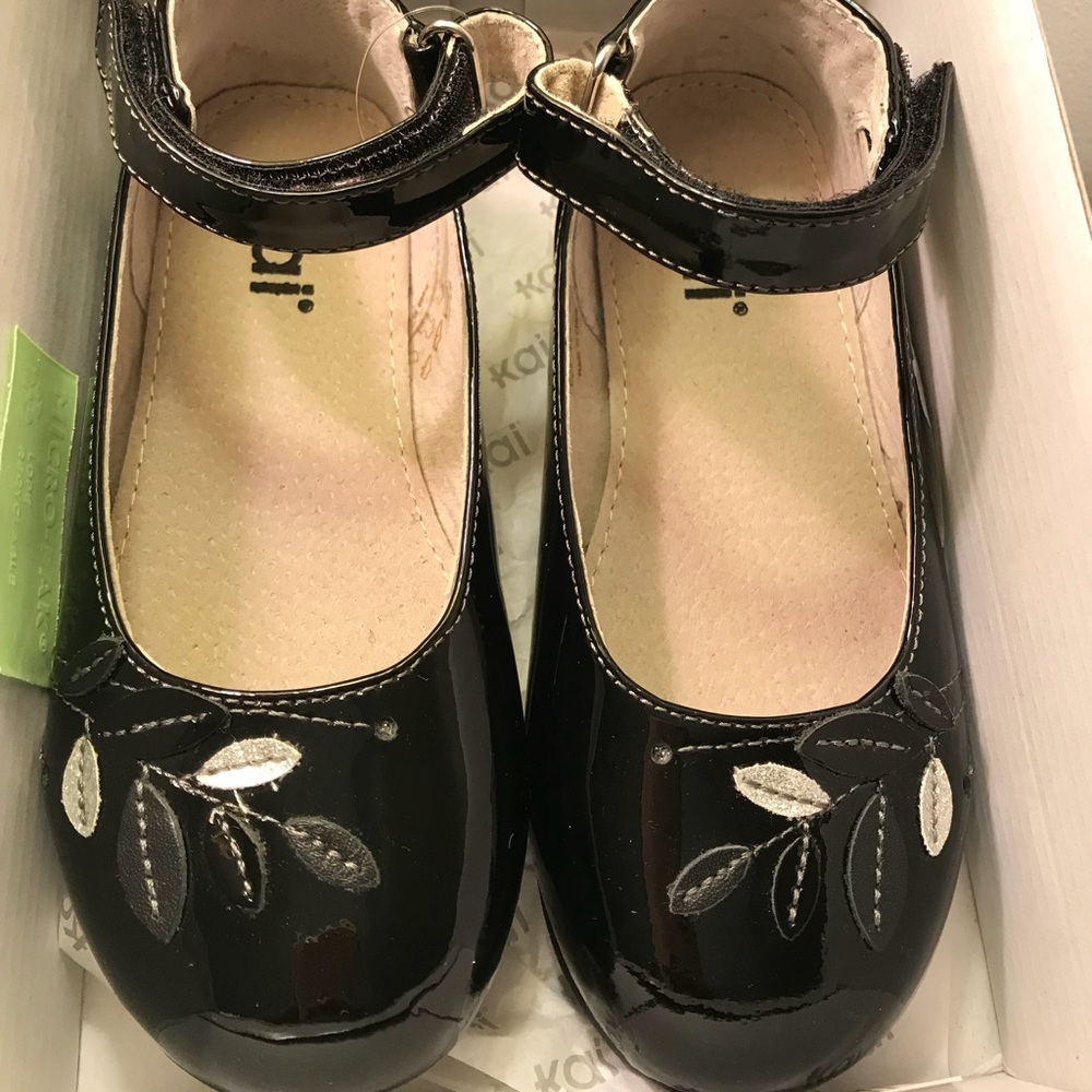 BRAND NEW W BOX KAI KIDS SHOES